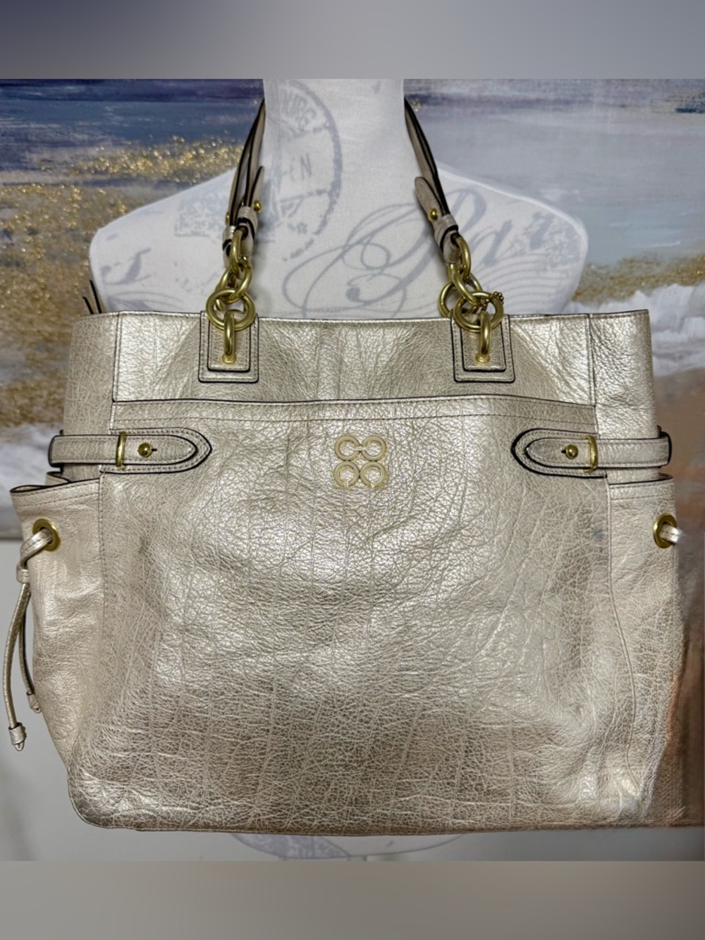 COACH 16437 Leather Shoulder Tote, Metallic, Gold toned hardware, storage bag